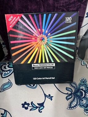 Prismacolor 120-Color Thick Lead Art Pencil Set - Rainbow Colors